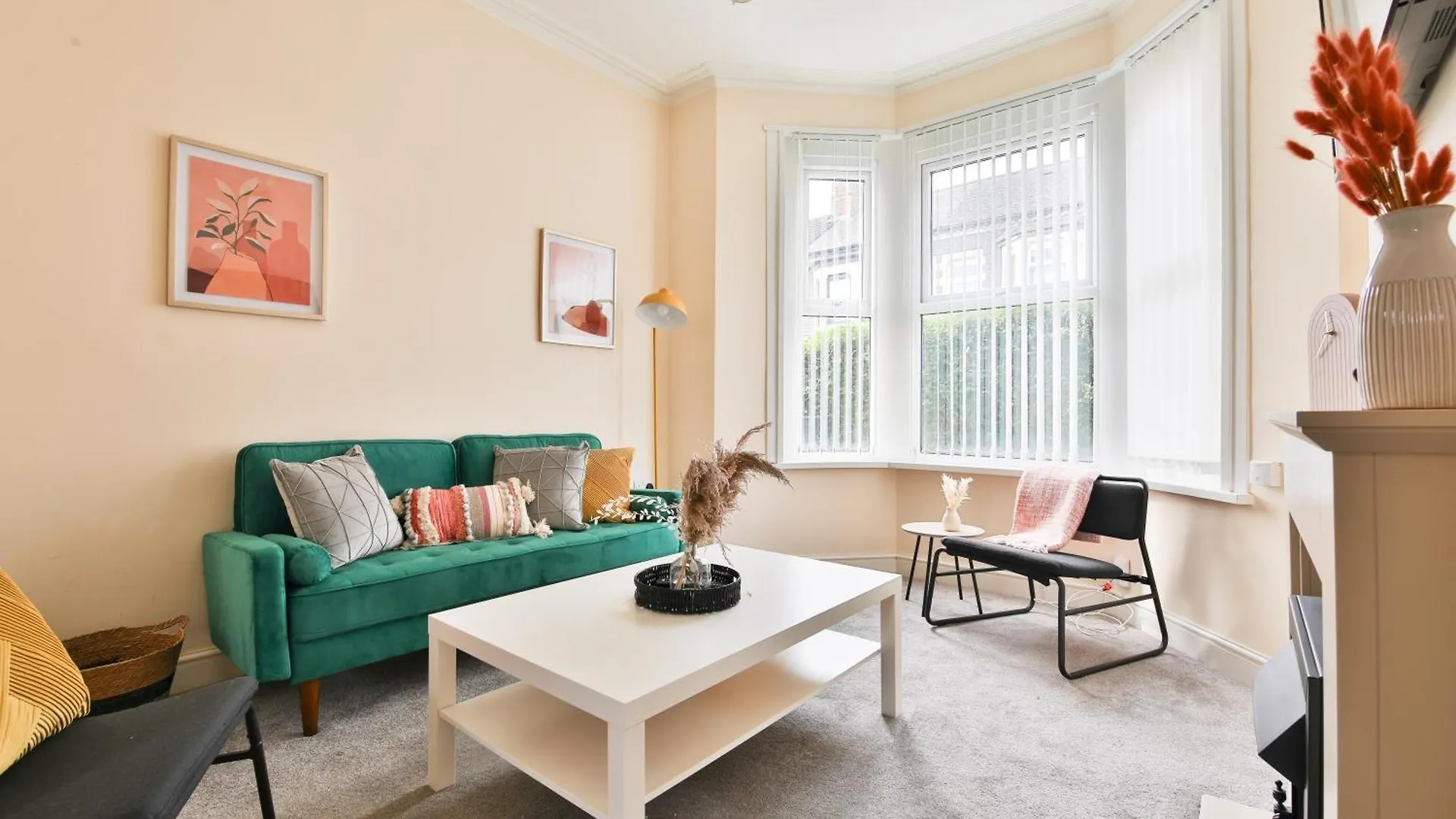 Stayright 3-Bed Home Near Central Cardiff- Sleeps 6, Twin Or King Beds 0*, Cardiff