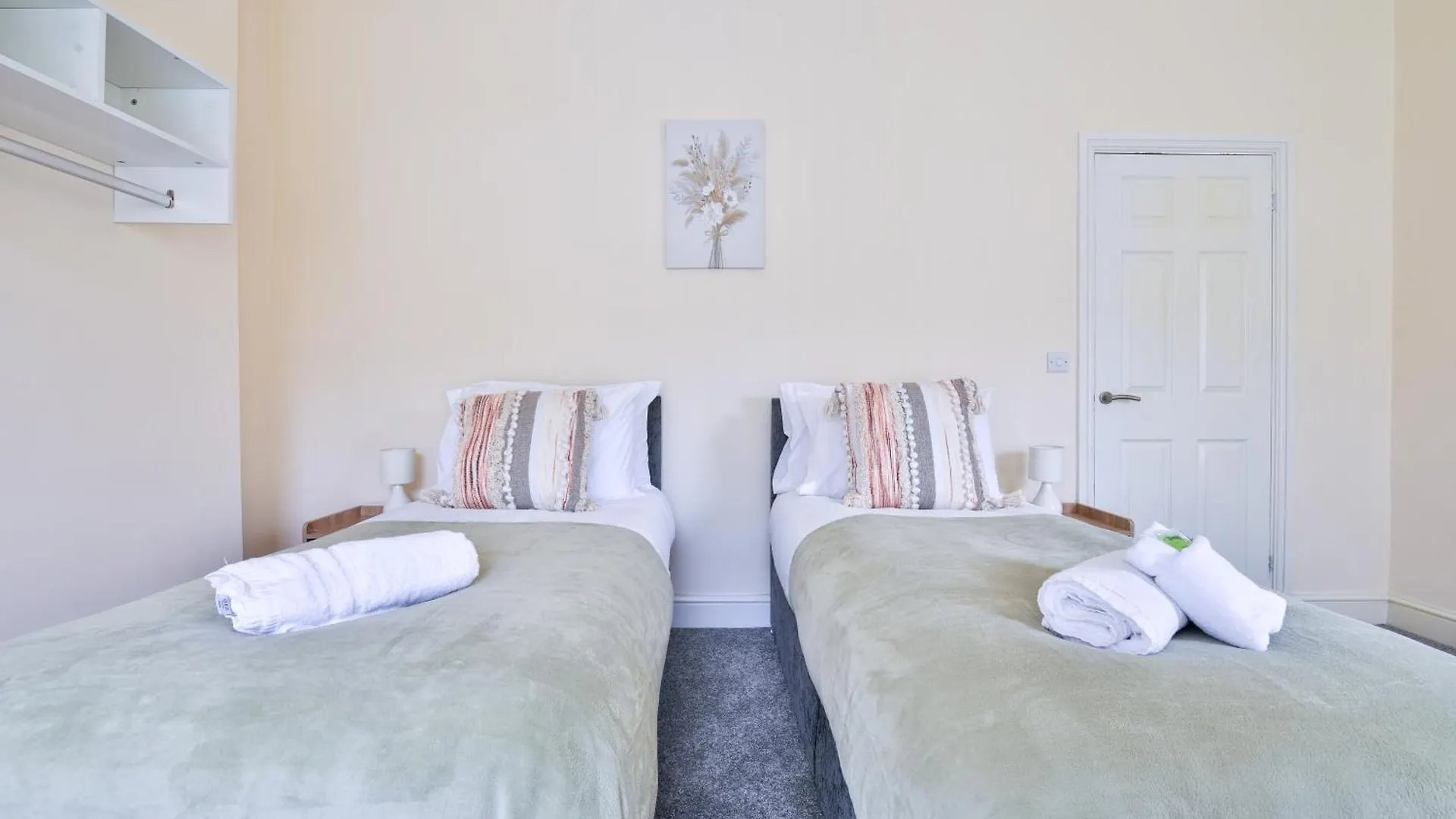 Stayright 3-Bed Home Near Central Cardiff- Sleeps 6, Twin Or King Beds Apartamento Cardiff